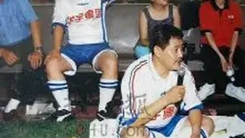 利物浦力克狼队续写连胜传奇，一球定胜负VAR判罚再引热议