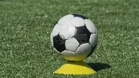 米利克连场破门，佛罗伦萨与尤文战平，佩林神扑化解点球